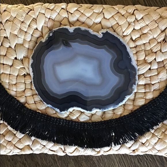 Women Elegant Braided Clutch Handbag - Picture 2 of 6